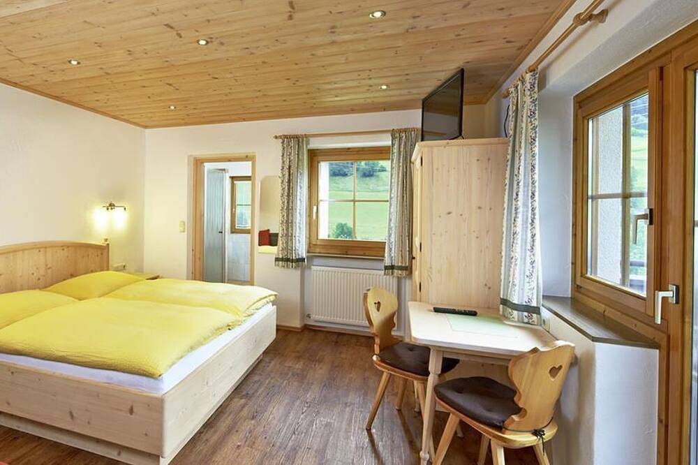 Doppelzimmer mit Dusche, Wc und Balkon - Vordergugg in Mittersill, Pinzgau