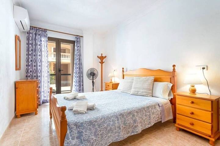 Appartement entier, M0 Large apartment of 100 m2 + terraces in Colònia de Sant Jordi, Ses Salines