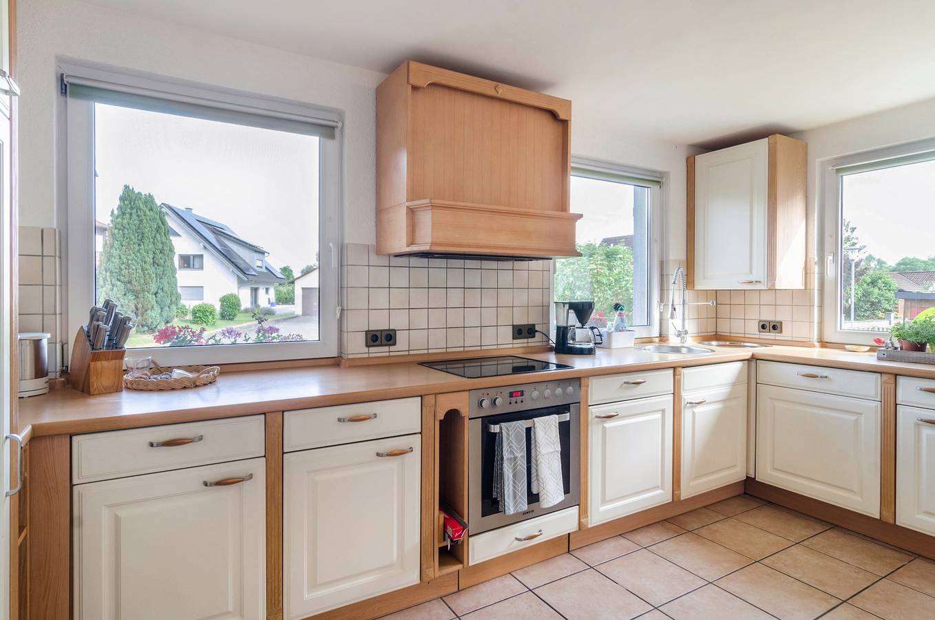 Ganze Wohnung, Ferienwohnung 'Landhausappartement' mit privater Terrasse in Bermatingen, Region Bodensee-Oberschwaben