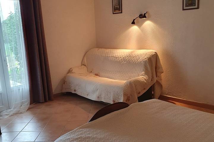 Location de vacances pour 4 personnes, avec terrasse et jardin à Lama - 3