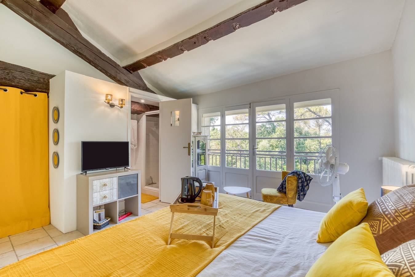 Gästezimmer „La Sétoise“ mit gemeinsamer Terrasse, Garten und Wlan in Balaruc-le-Vieux, Mittelmeerküste (Frankreich)