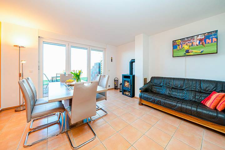 Ferienhaus für 5 Personen, mit Balkon und Terrasse sowie Seeblick am Schweriner See - 4