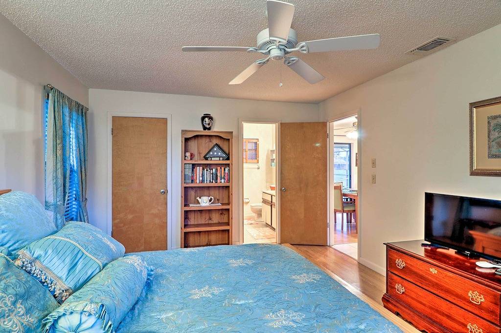 Neu! Port St. Lucie Home mit Lanai und eigenem Pool in Port St. Lucie, St. Lucie County