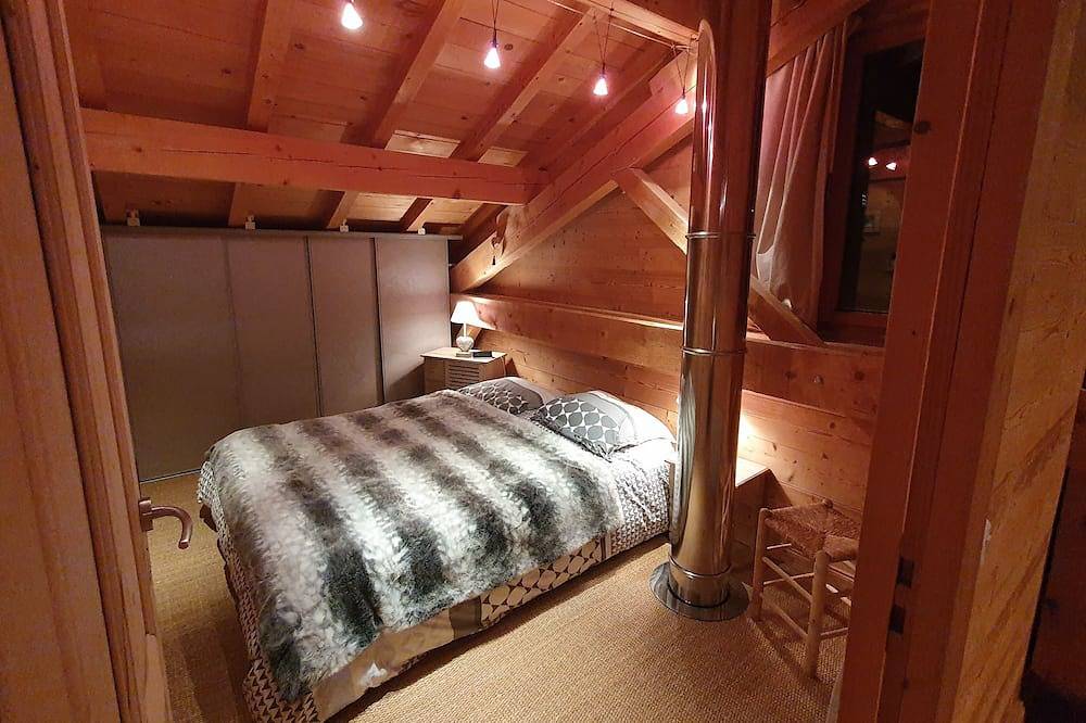 Alpine chalet 10 km from La Clusaz and Le Grand Bornand in Thônes, Región de Annecy