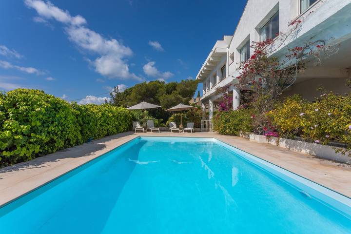 Villa "Paradis" avec vue sur la mer, piscine privée et Wi-Fi in Les Issambres, Roquebrune-sur-Argens