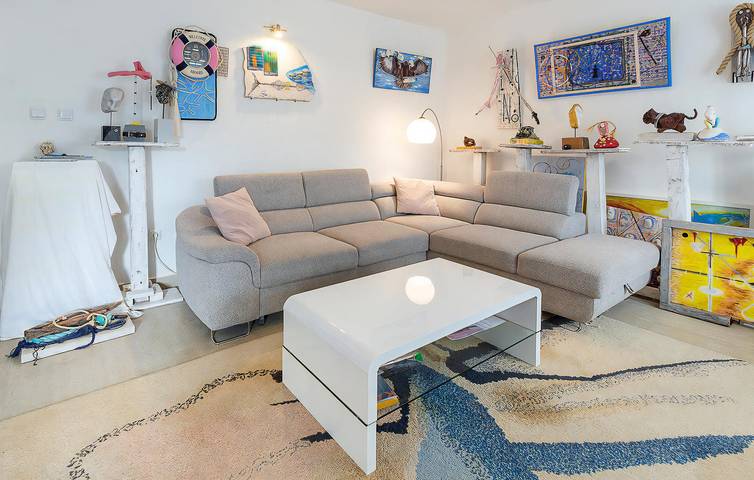 Ferienhaus für 7 Personen, mit Balkon und Terrasse sowie Garten und Ausblick