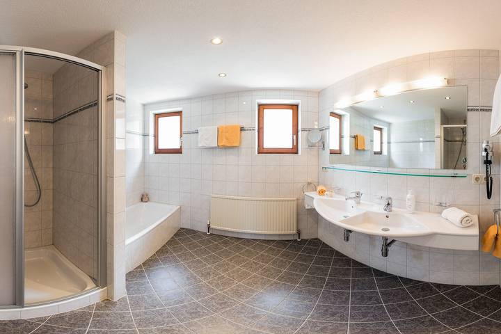 Ferienwohnung für 2 Personen, mit Balkon und Ausblick in Serfaus - 3