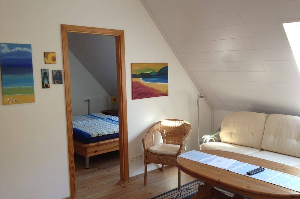 Ganze Wohnung, Große sonnige Ferienwohnung an der Nordsee in Cappel, Cuxland