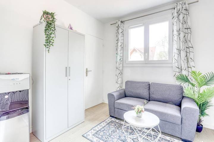 Location de vacances pour 20 personnes, avec jardin et terrasse à Aulnay-sous-Bois - 3