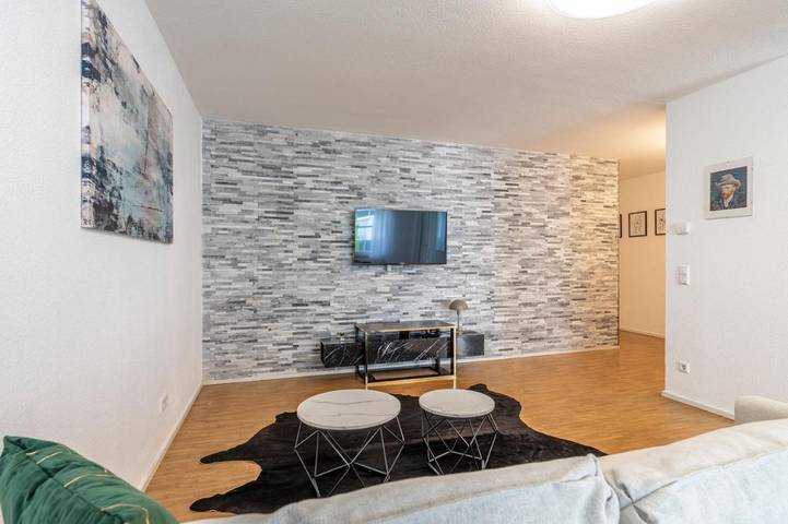Ferienwohnung für 5 Personen, mit Balkon und Terrasse sowie Ausblick in Böblingen - 3