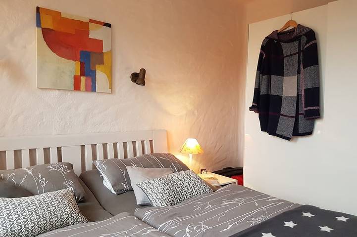 Ganze Wohnung, ***Terrassenfewo Ostseeglück direkt am Strand mit Meerblick, Pool, Strandk. Wlan in Kronsgaard, Schleswig-Flensburg