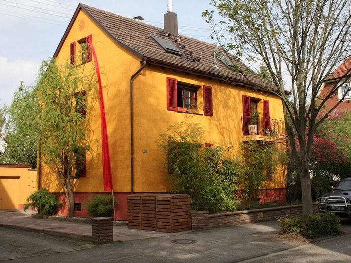 Ferienhaus für 8 Personen, mit Garten in Baden-Baden