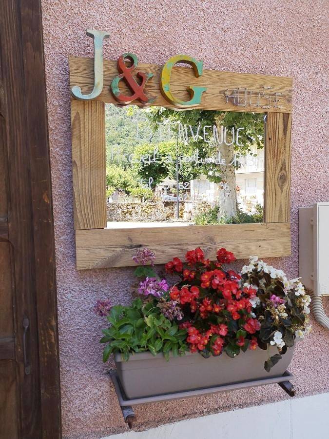 Maison Maliga J&G House in Saint-Pierre-de-Curtille, Région de Chambéry