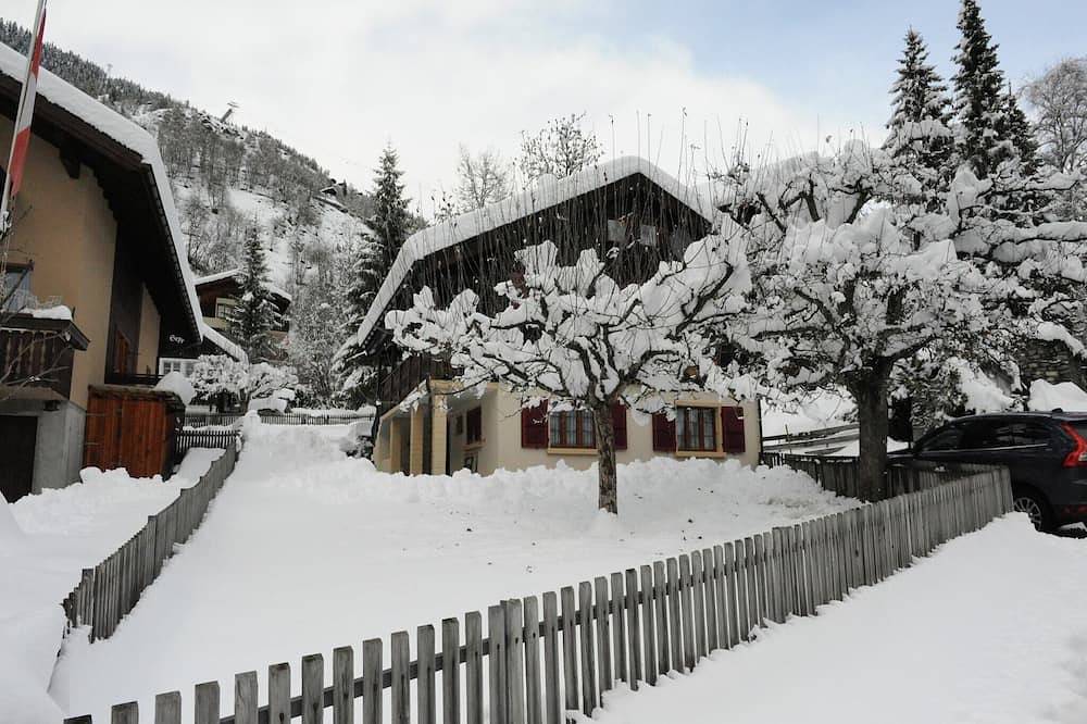Geheel appartement, Appartement in Blatten bij Skilift in Naters, Brig