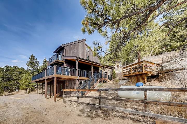 Log cabin for 2 people, with balcony and hot tub in Colorado