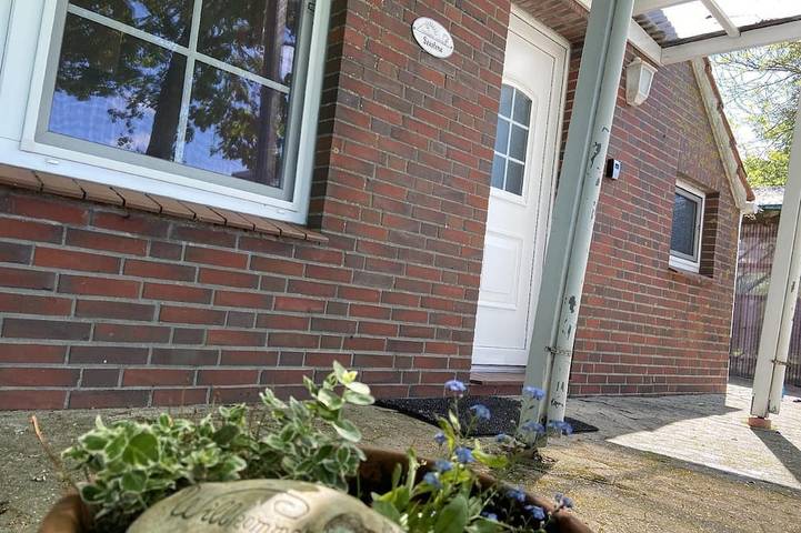 Ferienwohnung für 5 Personen, mit Garten, mit Haustier in Holtgast