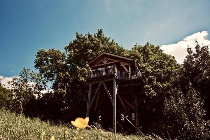 Maison d’hôte pour 2 personnes, avec Balcon et Jacuzzi ainsi que Terrasse et Jardin à Saint-André-d'Olérargues