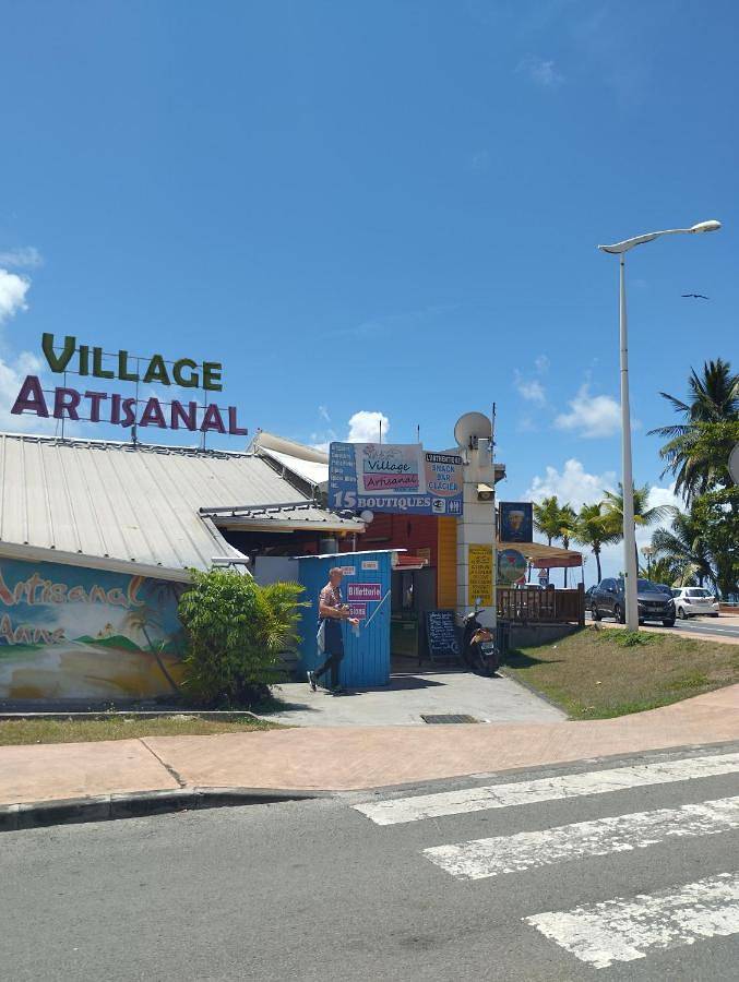 Location de vacances pour 3 personnes, avec terrasse à Vieux-Fort - 4