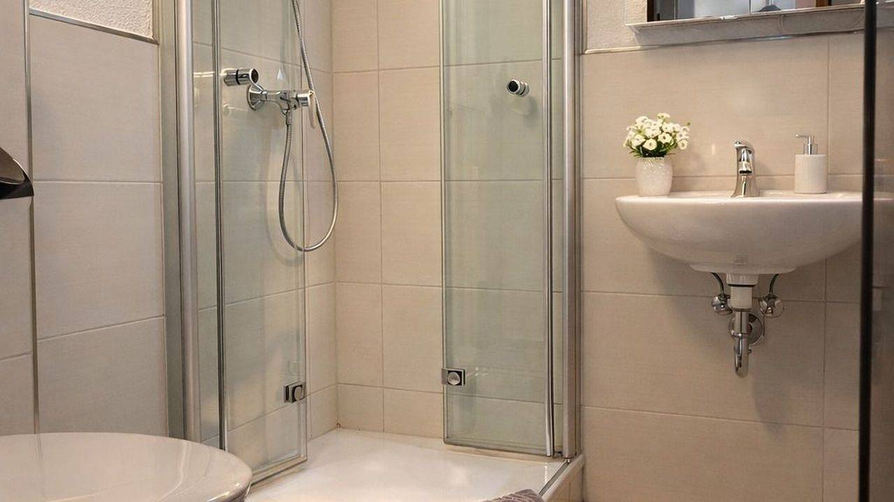 Ganze Ferienwohnung, Ferienwohnung für 2 Personen (50 m²) in Friedrichshafen in Friedrichshafen, Region Bodensee-Oberschwaben