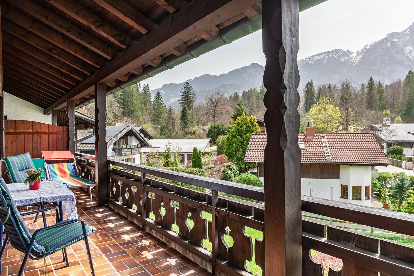 Ganze Wohnung, Ferienwohnung 'Aschaubichl - Wohnung Alpenrose' mit Bergblick, Balkon und Wlan in Grainau, Eibsee