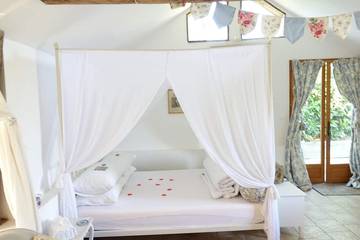 Gîte pour 2 personnes, avec jardin et terrasse dans la Manche