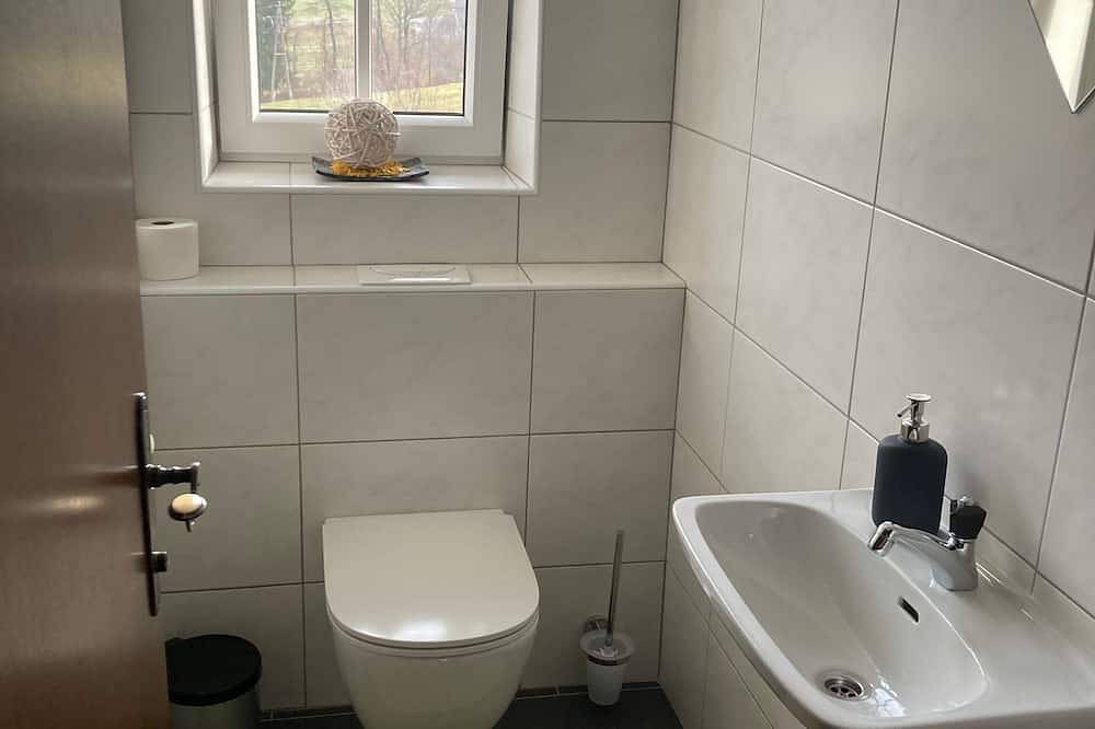 Ferienwohnung Guten Morgen Sonne 1. Stock - Pension Winter Am Irrsee in Salzkammergut-Berge, Mondsee & Irrsee