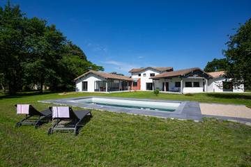 Chambre d’hôte pour 4 personnes, avec jardin et piscine à Bénesse-Maremne