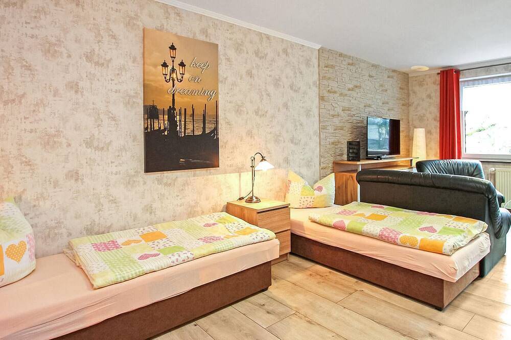 Ganze Wohnung, Ferienwohnung Neustrelitz in Neustrelitz, Mecklenburg-Strelitz