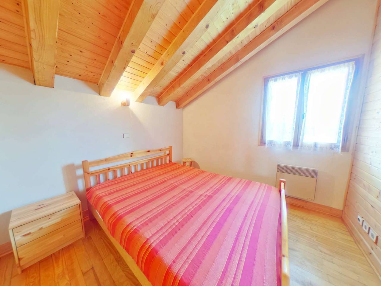 Spacious 4-room chalet in the forest - Les Saisies in Villard-sur-Doron, Albertville en omgeving
