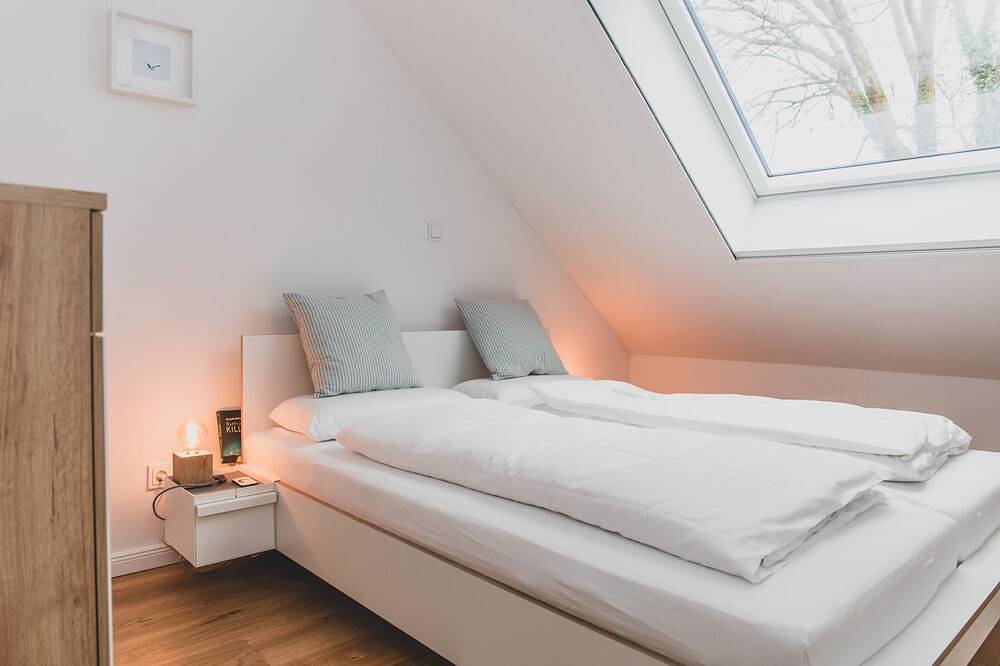 Ganze Wohnung, Bente – Maisonette-Ferienwohnung im historischen Gulfhof in Rysum bei Greetsiel in Rysum, Krummhörn