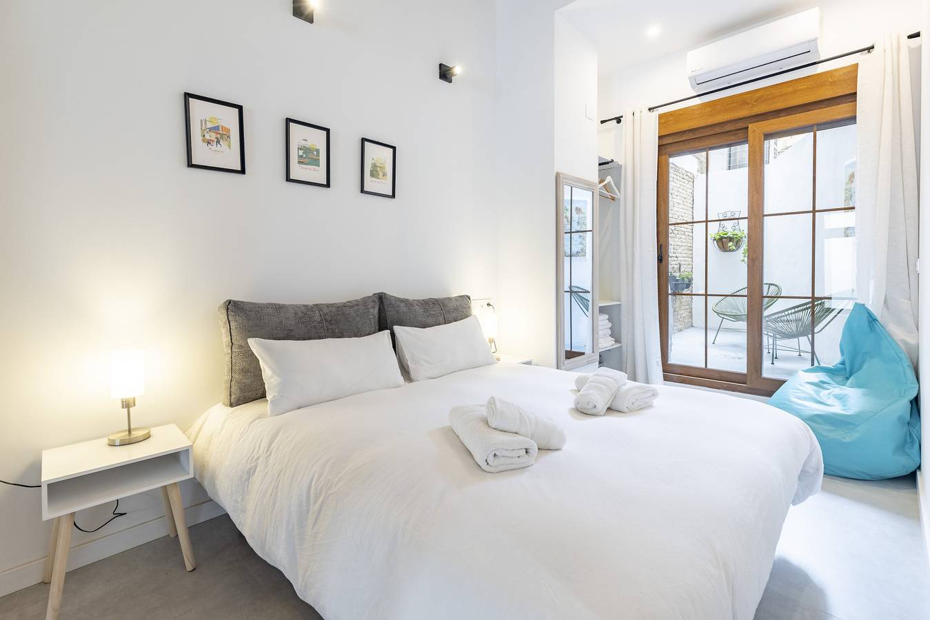 Apartamento entero, Apartamento de vacaciones para 4 personas con terraza in Valencia City Centre, Valencia