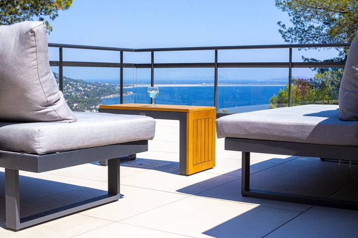 Villa pour 6 personnes, avec piscine et jardin à Carqueiranne