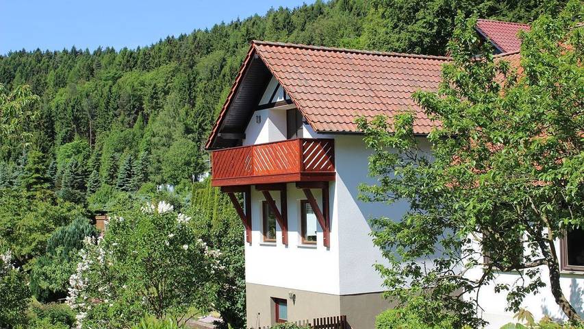Ferienhaus für 4 Personen, mit Balkon/Terrasse und Seeblick in Thüringen