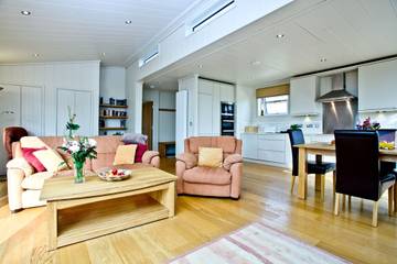 Lodge for 2 People in Cheddar, Somerset, Photo 1
