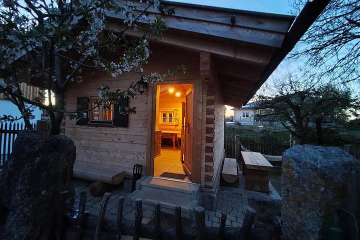 Ferienwohnung für 2 Personen, mit Pool und Garten - 1