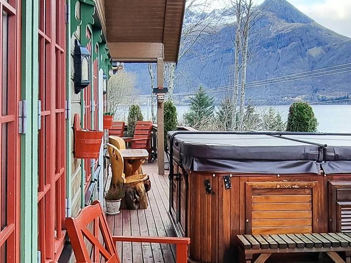 9 Personen Ferienhaus in Hundeidvik in Sykkylven