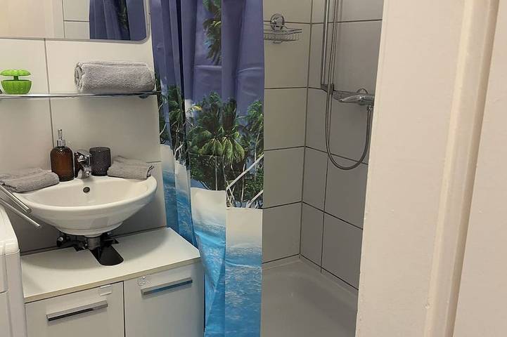 Ganze Wohnung, Mbluxux Apartments 3 in Krefeld, Niederrhein