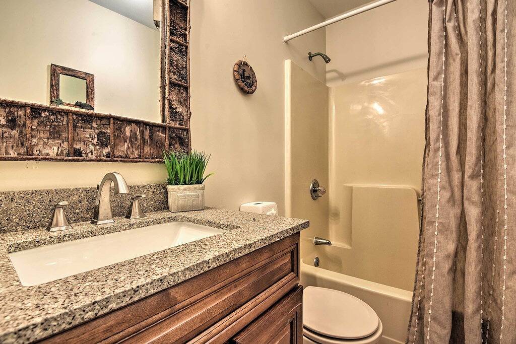 Neu! Lake Harmony Townhome von Big Boulder Ski Area in Hickory Run State Park