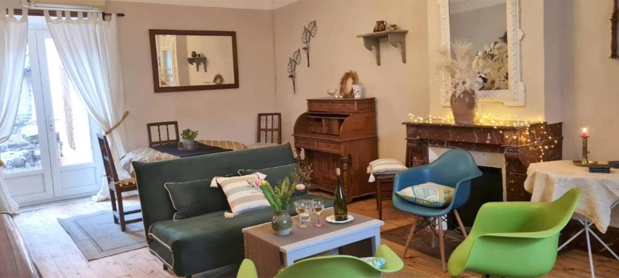 Holiday Home 'Casa Guanajuato' with Mountain View, Wi-Fi and Air Conditioning in Mauzun, Livradois-Forez Regional Nature Park