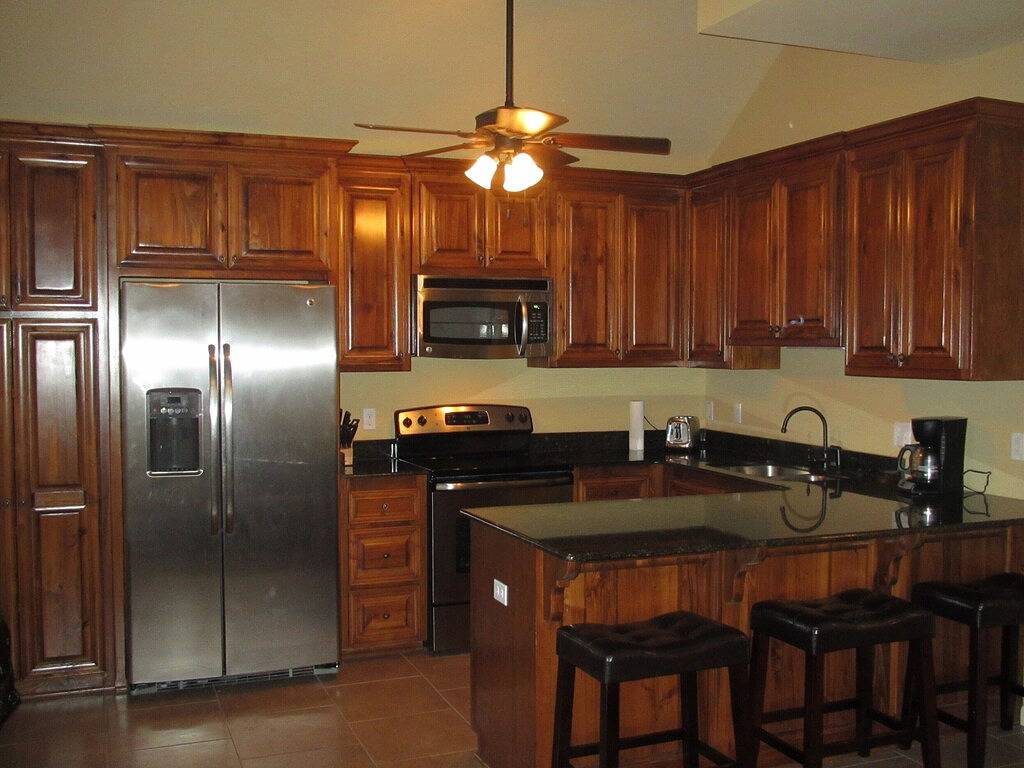 Ganze Wohnung, Die Blue Water Villa B befindet sich gegenüber vom Strand in Grand Isle in Grand Isle, Jefferson Parish