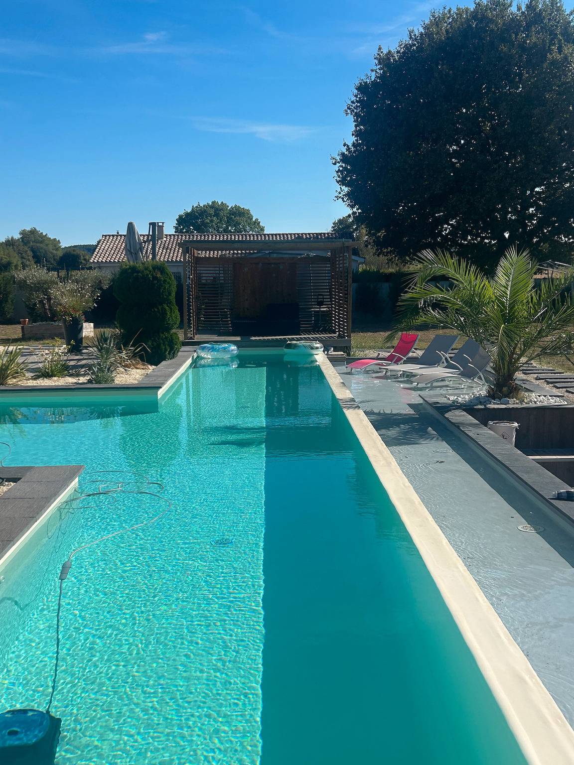 Villa « De L’isle » con piscina privada, Wi-Fi y aire acondicionado in Camps-sur-l'Isle, Región de Libourne