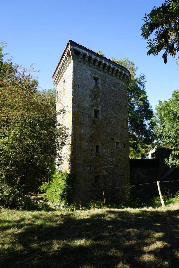 Double Room with Extra Bed in Moutiers-sous-Chantemerle, Deux-Sèvres