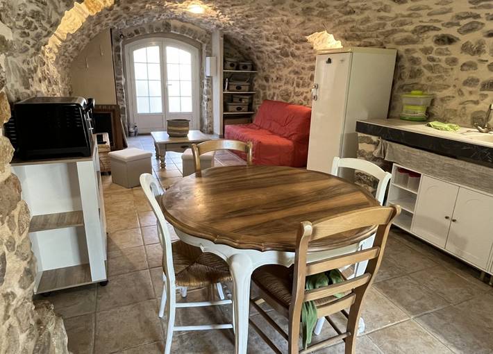 Gîte pour 2 personnes, avec jardin et piscine dans le Gard - 4