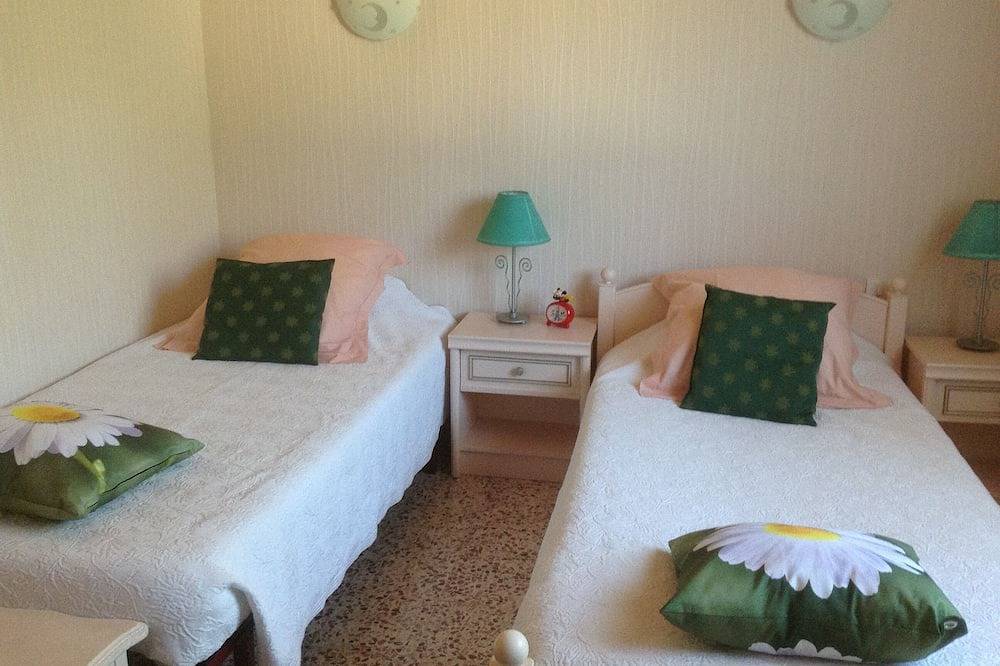 Apartamento entero, Vacaciones en familia al sol in Lodève, Región de Lodève