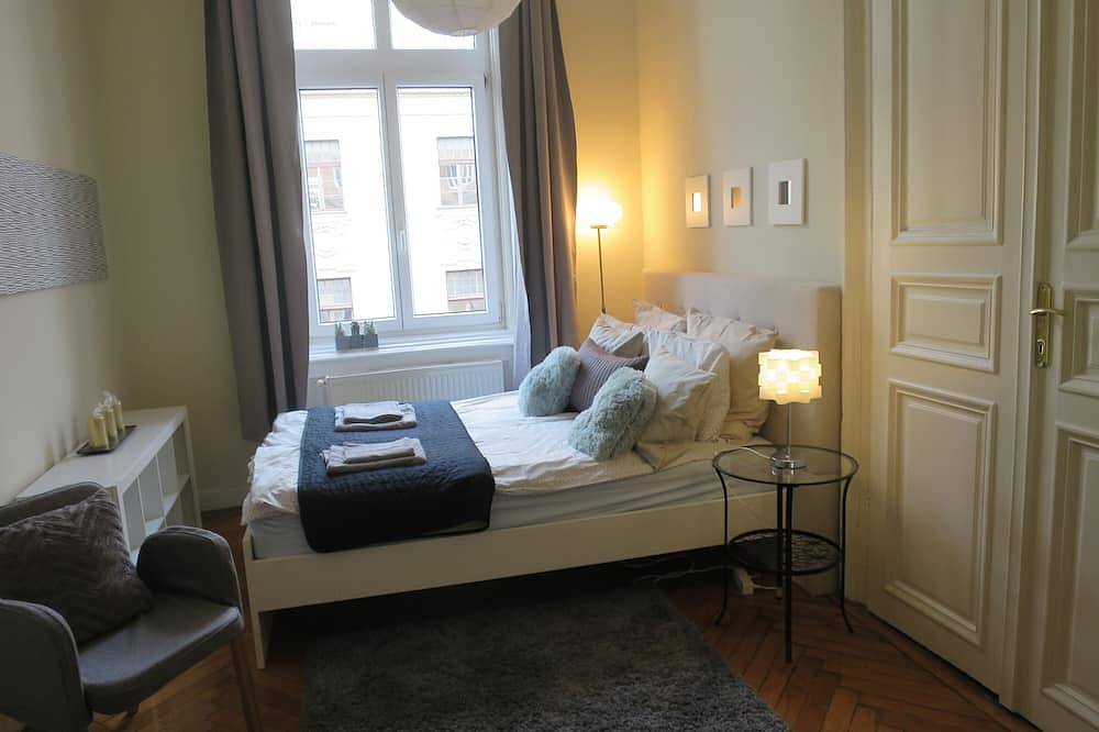Ganze Wohnung, Hübsche zentrale 5-Zimmer-Wohnung in Budapest, Danube-Ipoly National Park