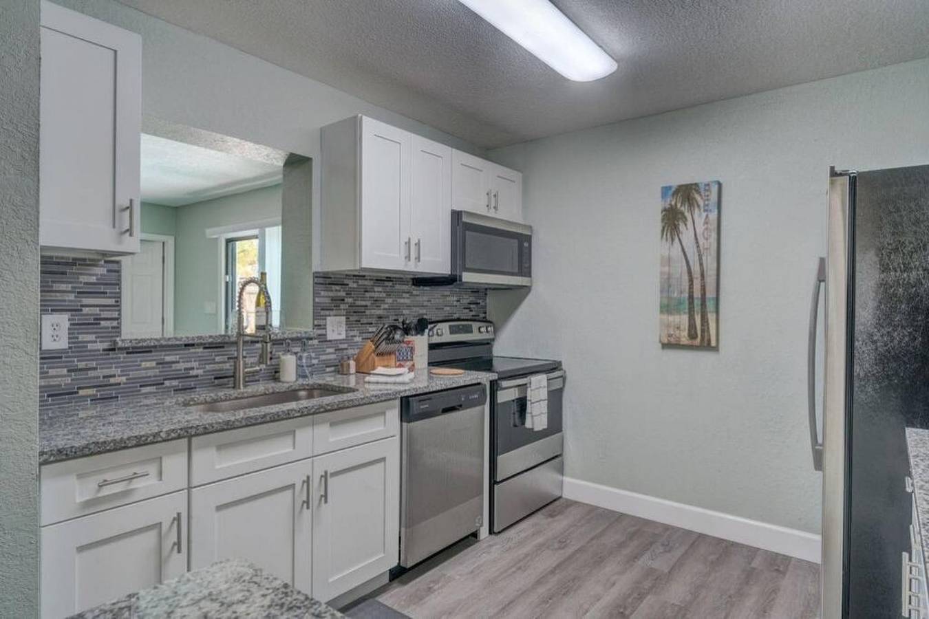 Heated Pool Close to St Pete   Tampa Pet Friendly in Pinellas Park, Pinellas County