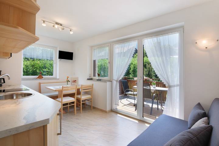 Ferienwohnung für 3 Personen, mit Balkon und Garten im Vinschgau - 2