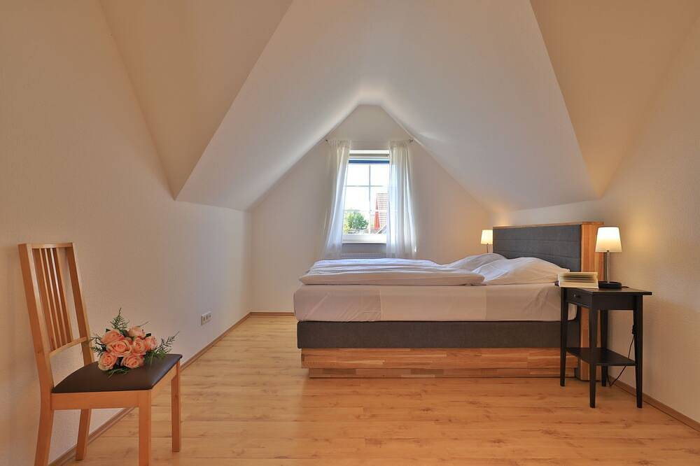 Ganze Wohnung, Wellenreiter Ferienhaus in Groß Schwansee, Kalkhorst