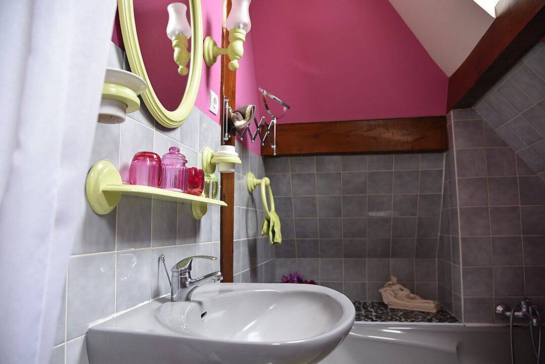 Le Bambois - La chambre Verte in Autrechêne, Territoire-de-Belfort