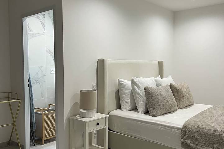 Location de vacances pour 8 personnes à Canohès - 2